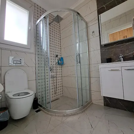 Villa Tei, With Swimming Pool In Oeluedeniz New *