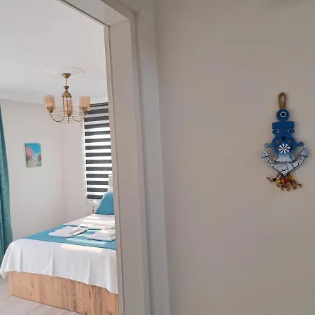 Villa Tei, With Swimming Pool In Oeluedeniz New